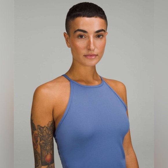 Lululemon | Lightweight High-Neck Yoga Tank Top | Water Drop Blue | Size 2 - Picture 3 of 10